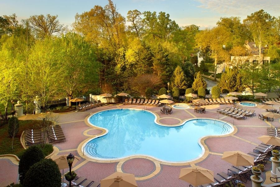 Omni Shoreham Hotel Pool